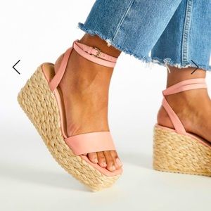 New in box! JUSTFAB Gaia Espadrille wedge sandal size 5.5
